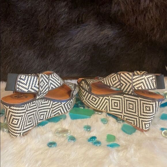 Lucky brand wedges 5.5 (3705) - Picture 6 of 10